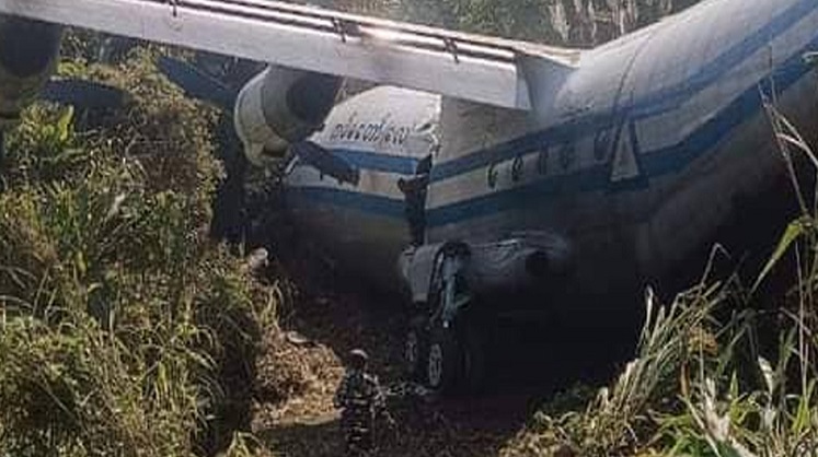 সামরিক বিমান বিধ্বস্ত হয়ে মিয়ানমারে ছয় জন আহত 